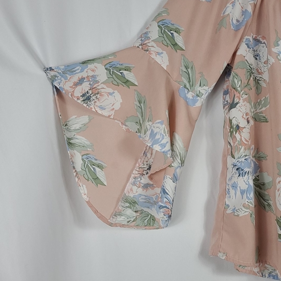 Pink Floral Off Shoulder Bellsleeve - Picture 5 of 10